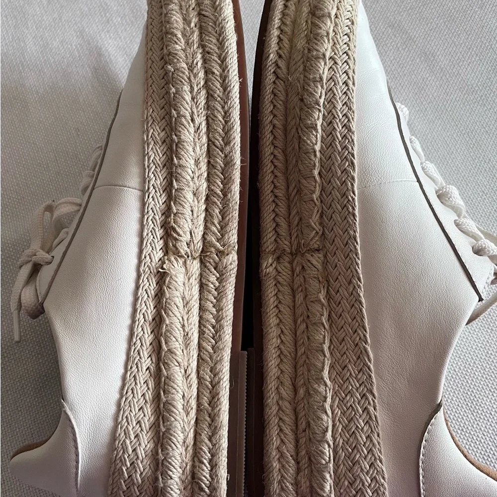 Linea Paolo Women's Selma White Platform Sneakers Size 10